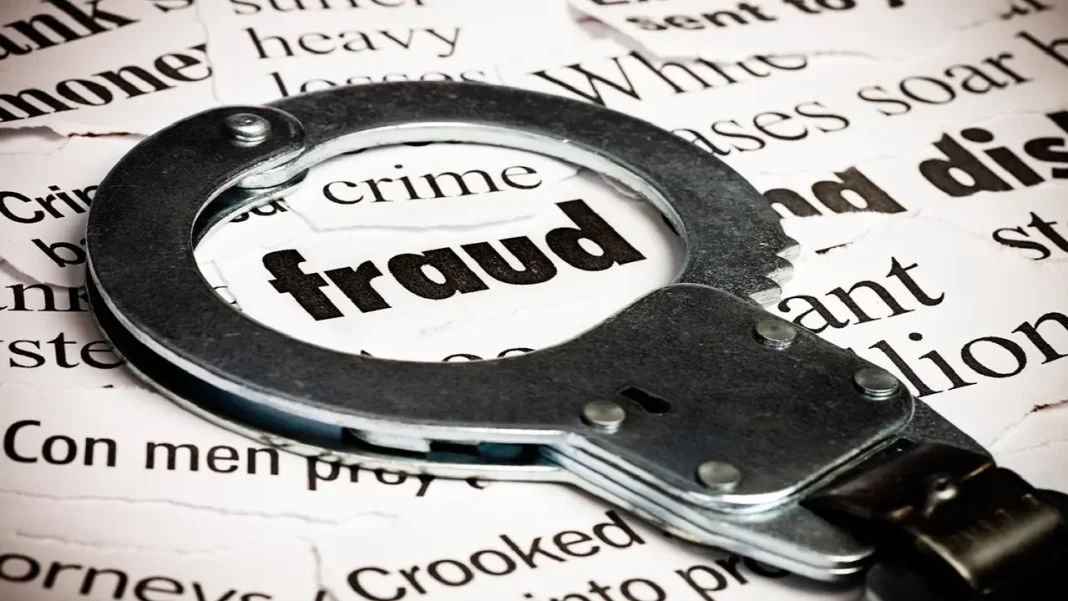 ठाणे ट्रैवल एजेंट धोखाधड़ी फर्जी टिकट स्कैम fake travel agent India flight ticket fraud Maharashtra visa scam 2025 online travel fraud ठाणे पुलिस ठगी केस fake airline ticket