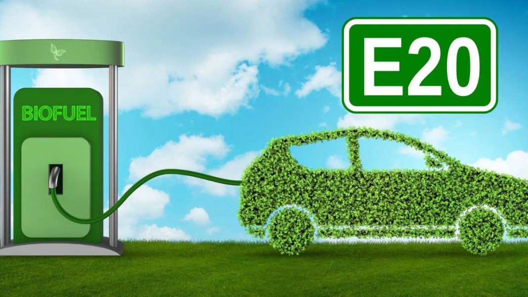 E20 फ्यूल से आपकी CNG कार को सबसे ज्यादा नुकसान! वजह जानकर दंग रह जाएंगे