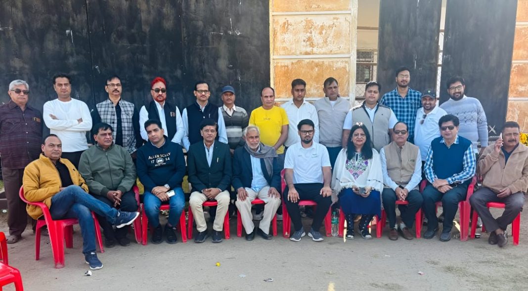 विशाल धरना