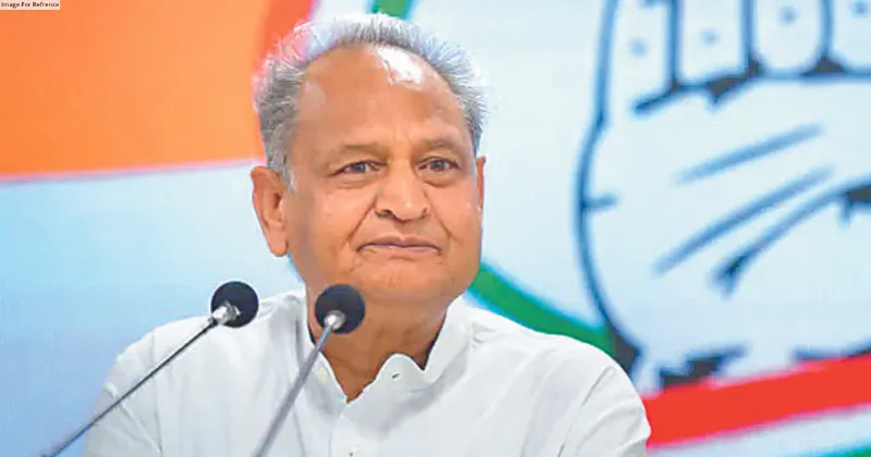 स्थानीय निकाय चुनाव टालने पर गहराया संवैधानिक संकट - Ashok Gehlot